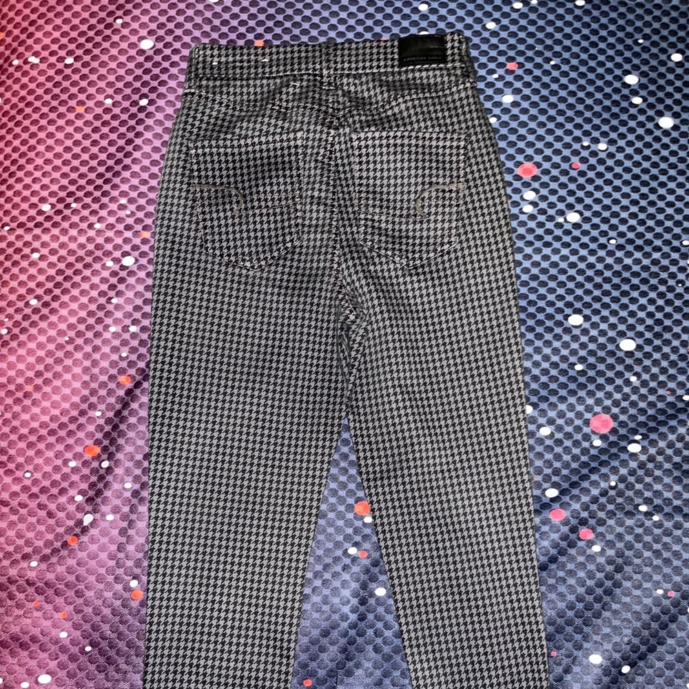 American Eagle Curvy Super High Rise Patterend Jeans - Picture 2 of 5